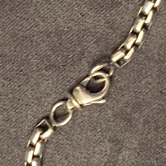 David Yurman Sterling 925 and 18K Dog Tag Pendant with Box Chain Necklace - Picture 14 of 15